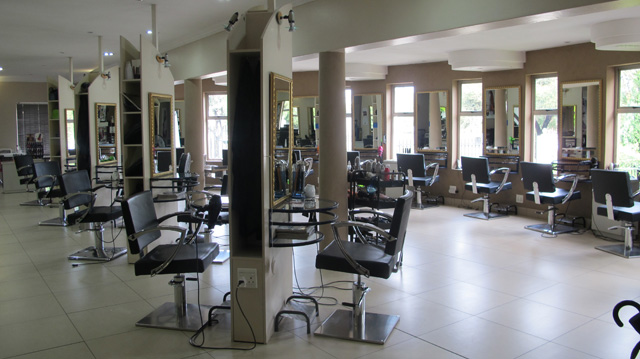 Salon interior